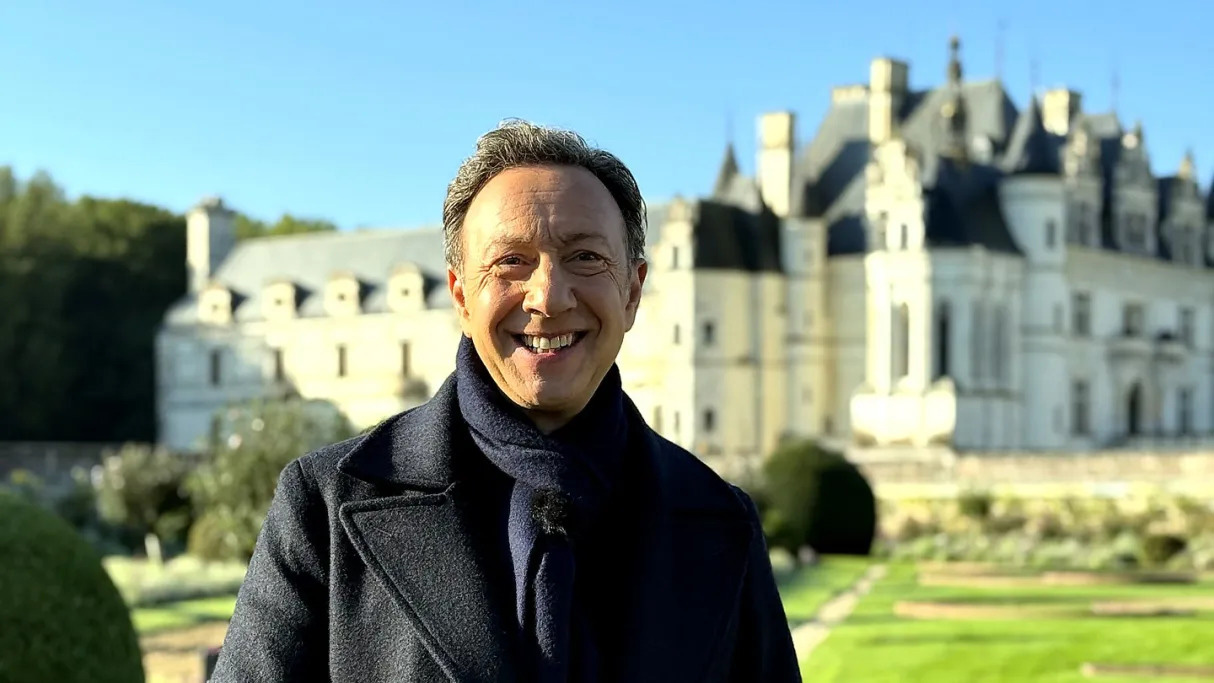 Stéphane Bern maître du jeu